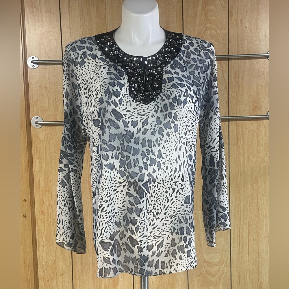 DGH Blouse SZ - M